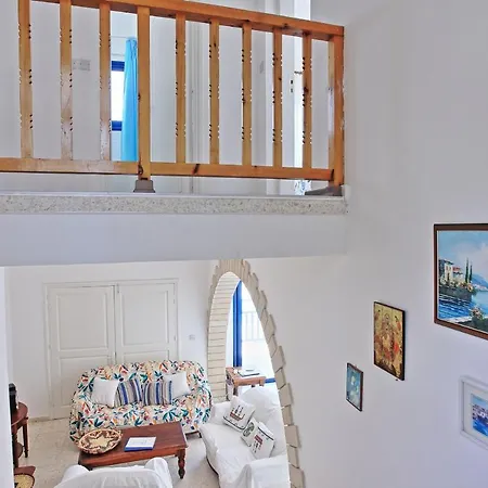 빌라 Mandola Rosa *